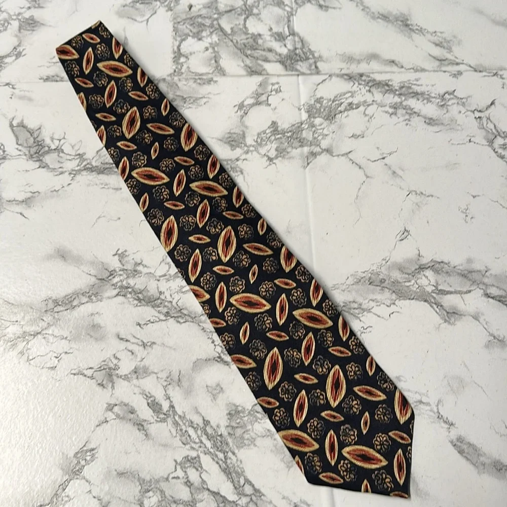 Gian Franco Ferretti Elegant 100% Silk Men's Tie